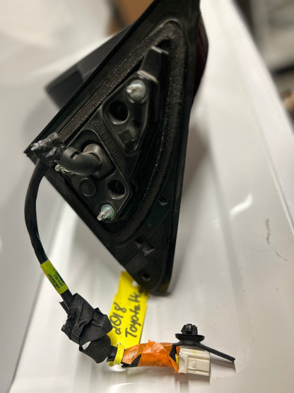 Side Mirror 2018 TOYOTA HIGHLANDER OEM Power Heated, Turn Signal, Driver Side